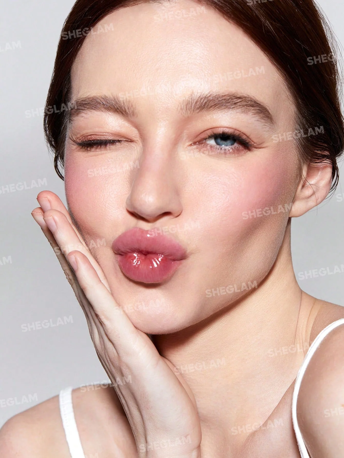 SHEGLAM Hot Goss Plumping Lip Gloss - Image 24
