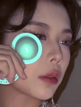 SHEGLAM Lunar Glow Highlighter Multi-Dimensional Shine Highlighter - Image 9