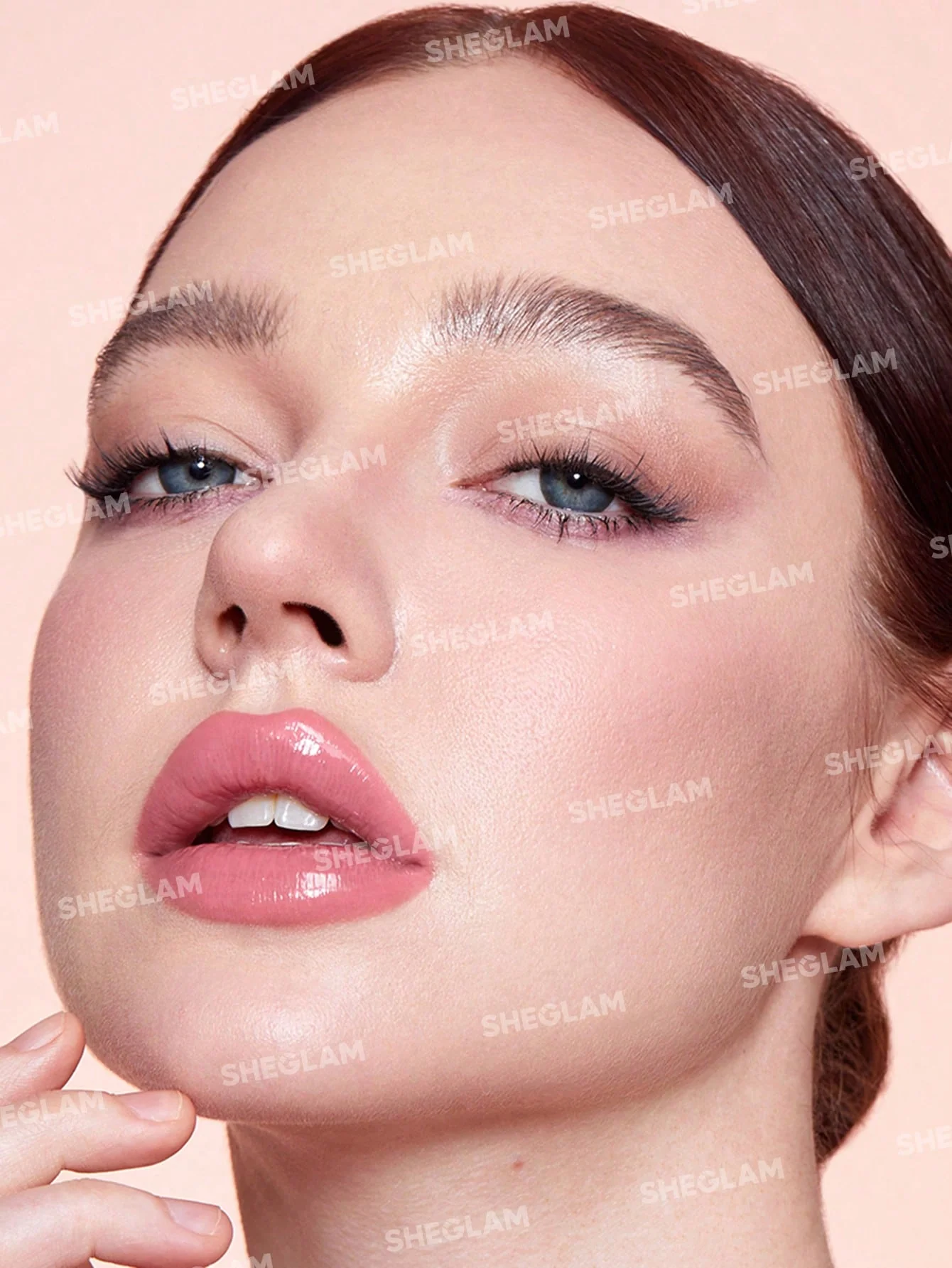 SHEGLAM Pout Pillow Cushion Lip Gloss - Image 9