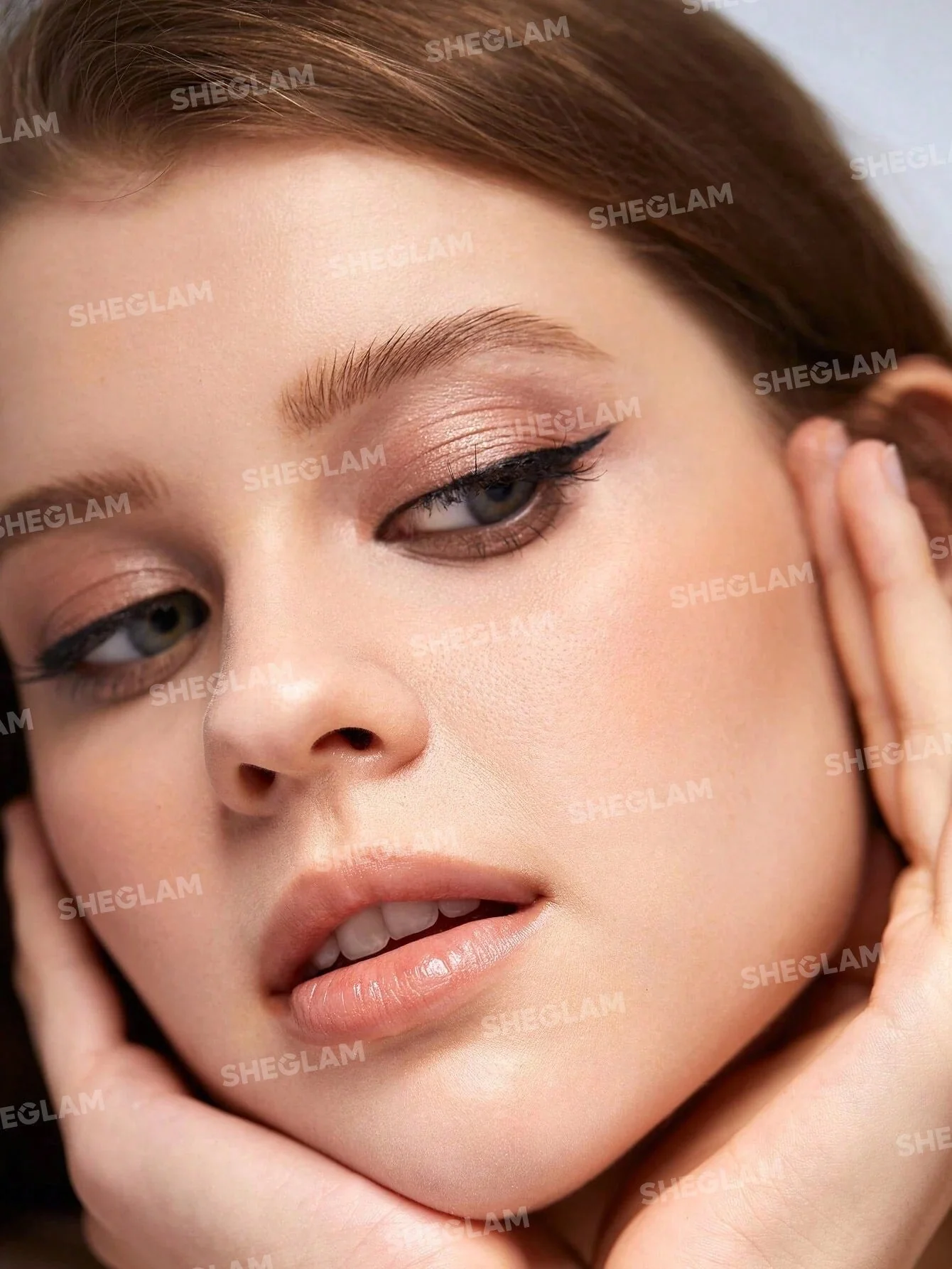 SHEGLAM Pro Precision Waterproof Liquid Eyeliner - Image 2