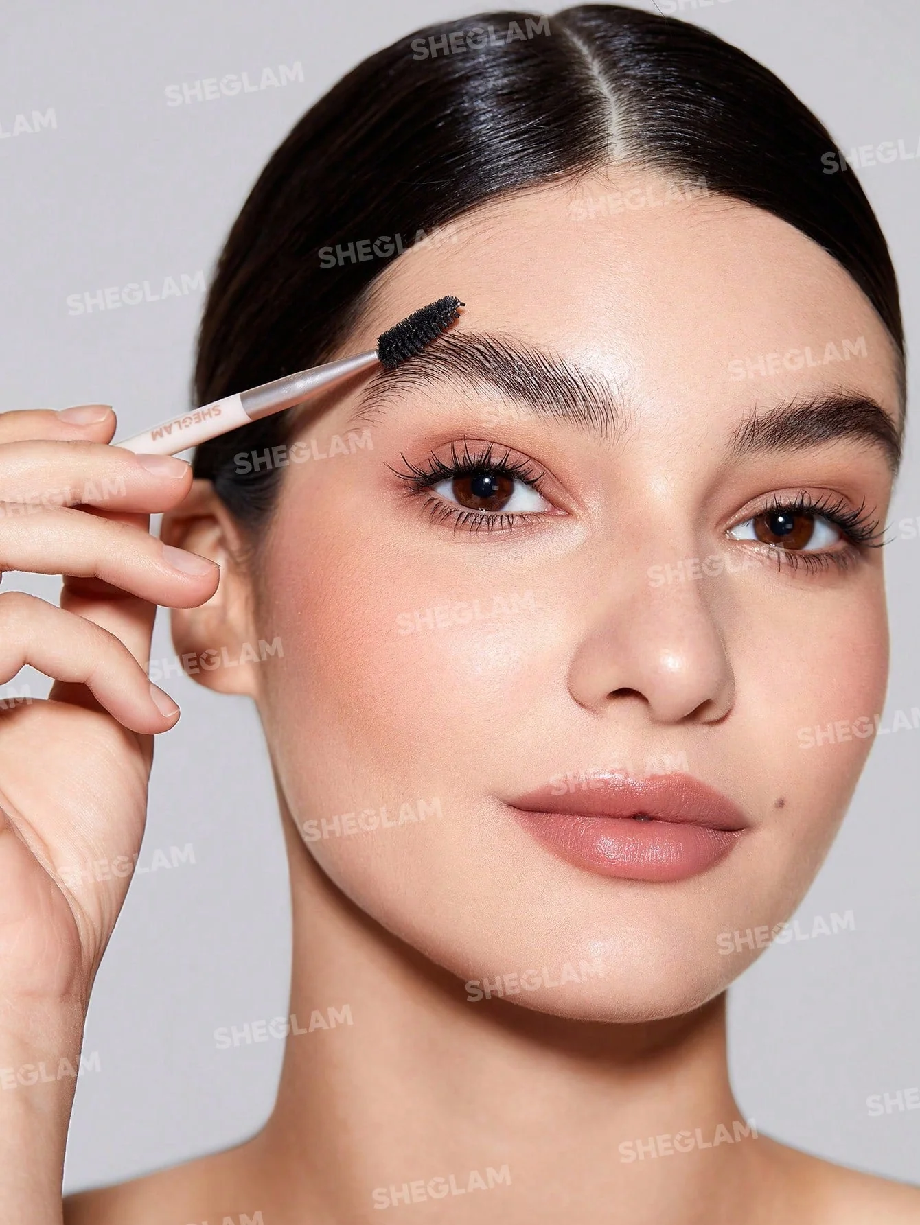 SHEGLAM Set Me Up Brow Hold-Crystal Clear  Waterproof Eyebrow Gel - Image 7