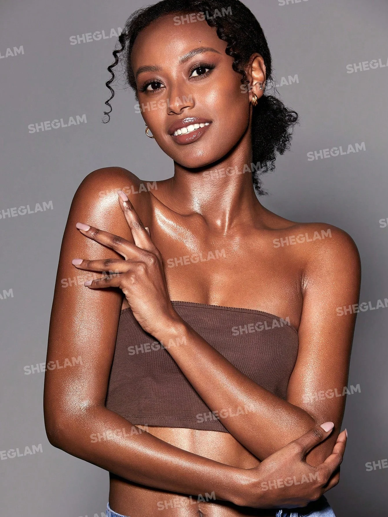 SHEGLAM Sunkissed Body Highlighter - Image 10