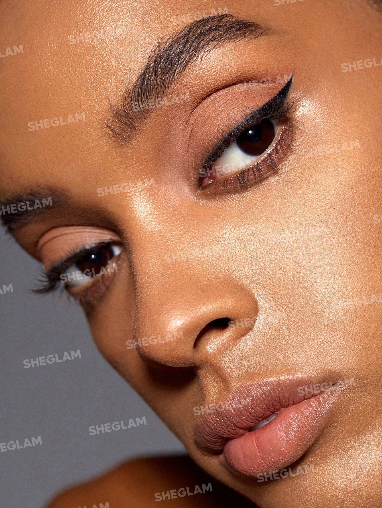 SHEGLAM Wing It Waterproof Liner Duo - Black 2 In 1 Waterproof Liquid Eyeliner FD - Image 25