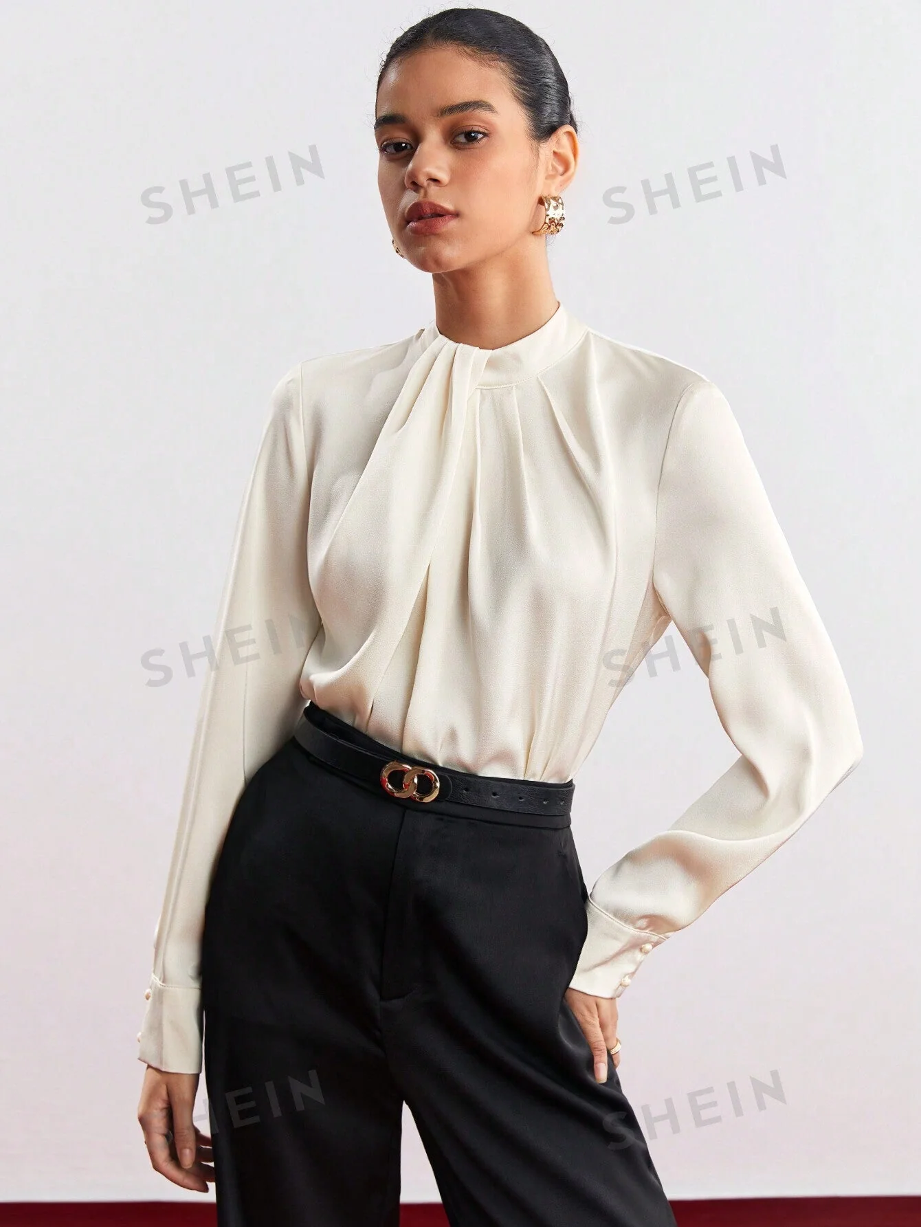 SHEIN BIZwear Solid Keyhole Back Fold Pleated Detail Blouse - Image 7