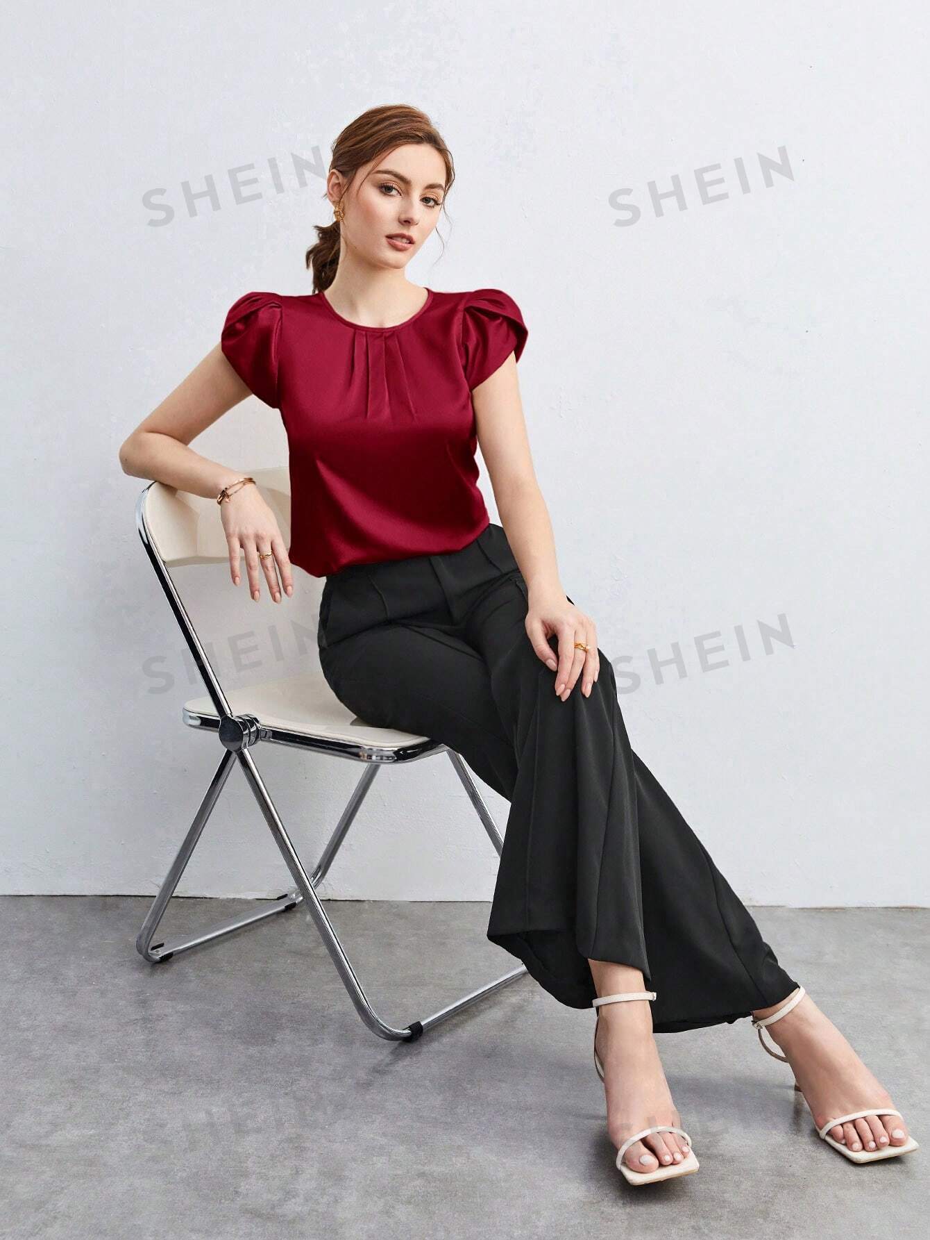 SHEIN BIZwear Solid Petal Sleeve Blouse - Image 4