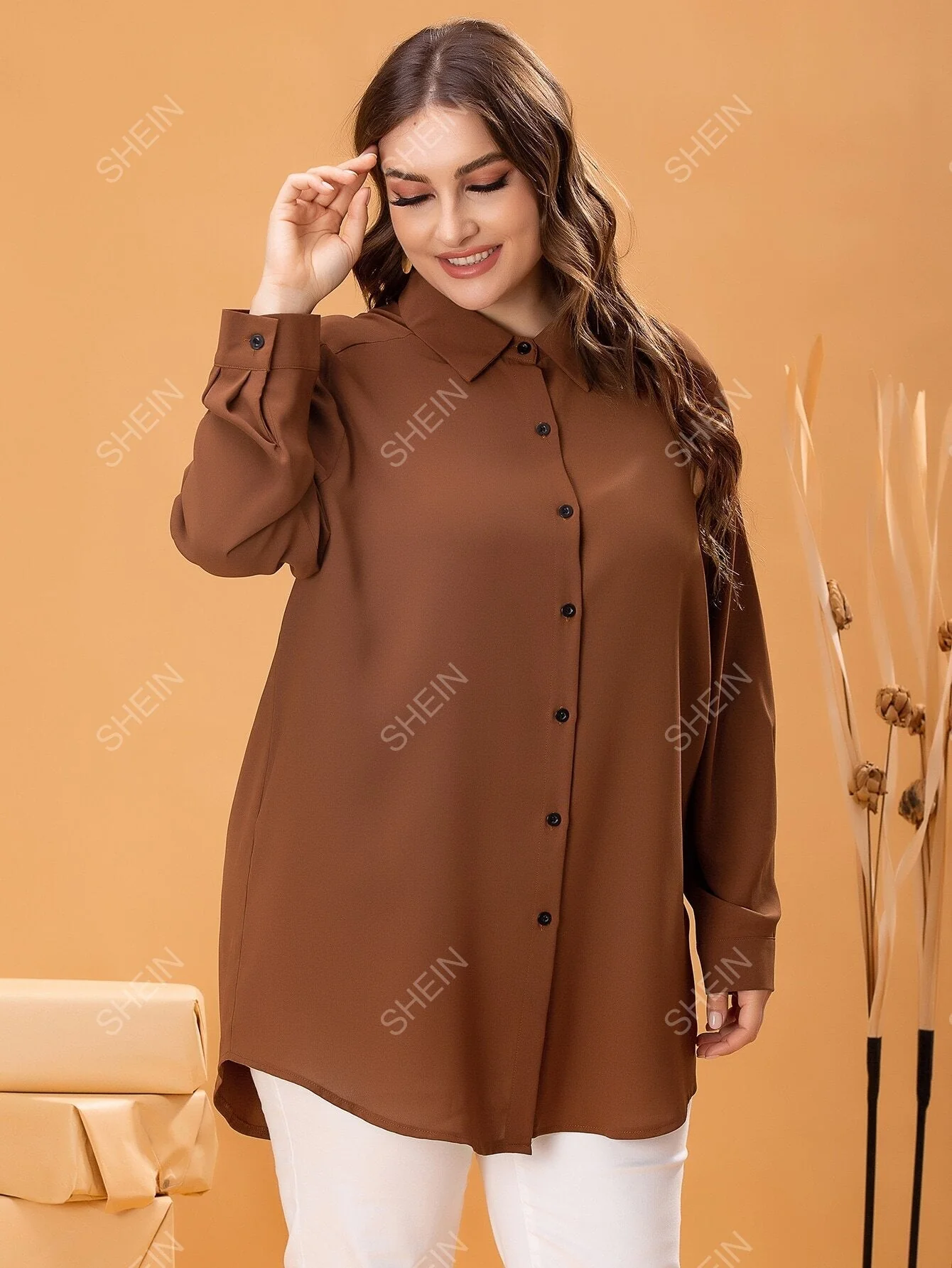 SHEIN Mulvari Plus Solid Curved Hem Blouse