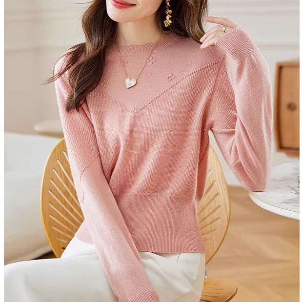 Slim-Fit Semi-Turtleneck Pullover Sweater for Women– Elegant & Comfortable Commuter Style - Image 9