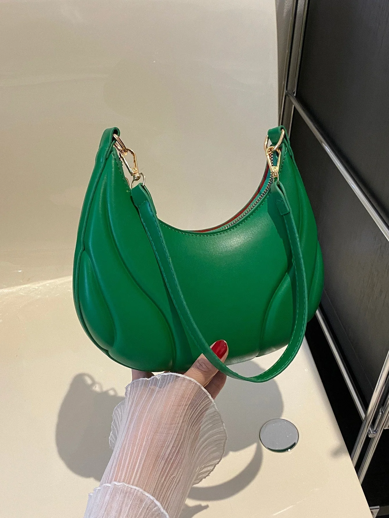 Solid Color Versatile Shoulder Bag For Women - Image 11