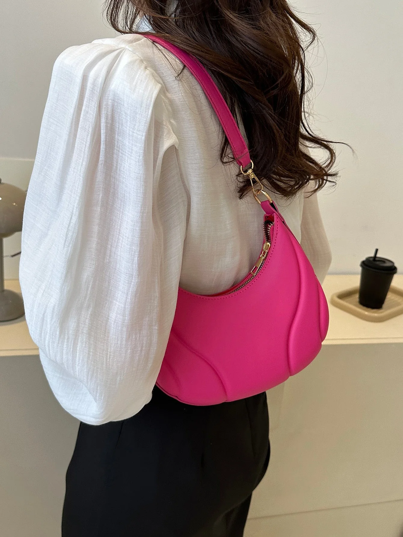 Solid Color Versatile Shoulder Bag For Women - Image 3