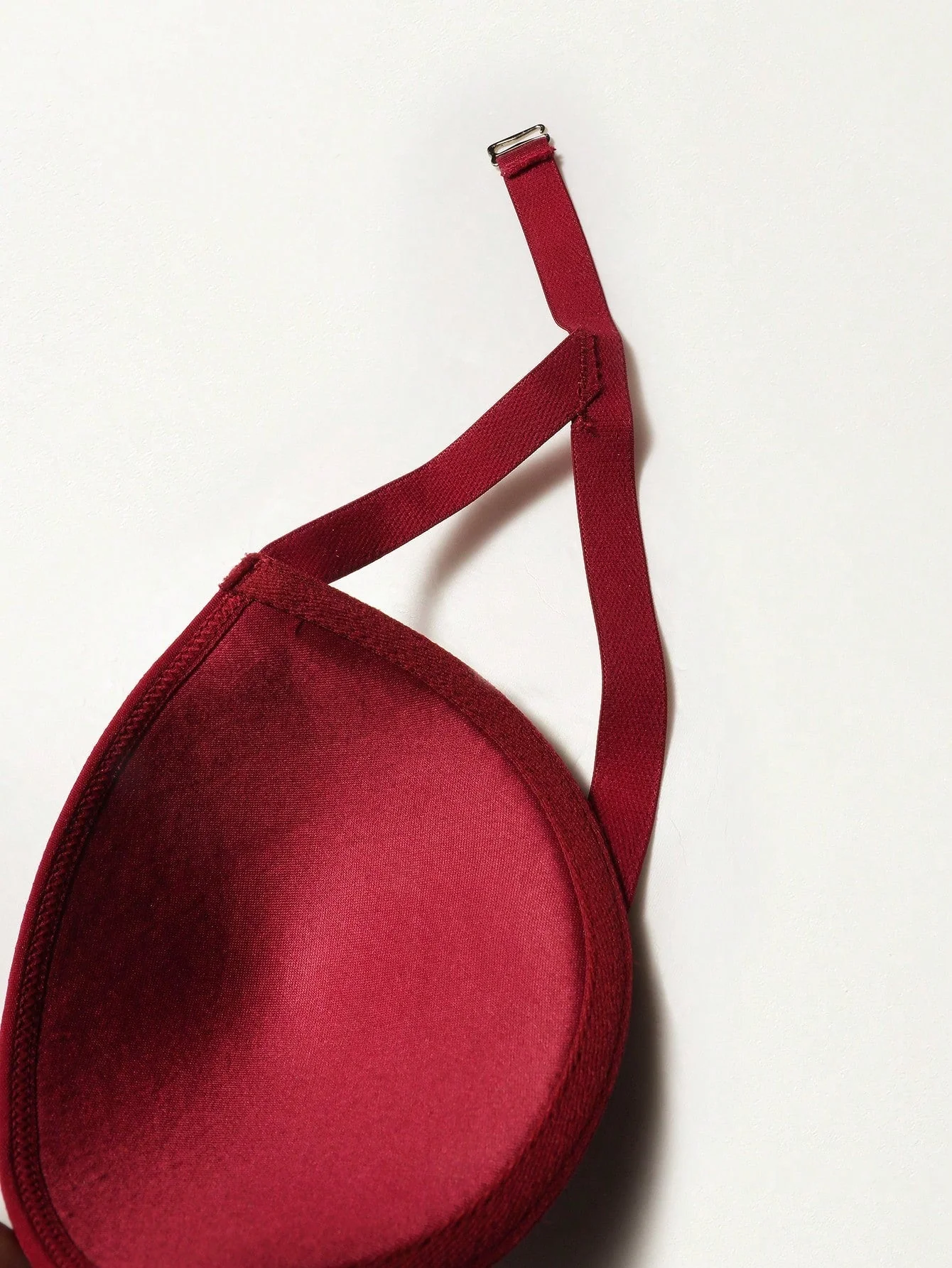 Solid Strapless Underwire Bra - Image 4