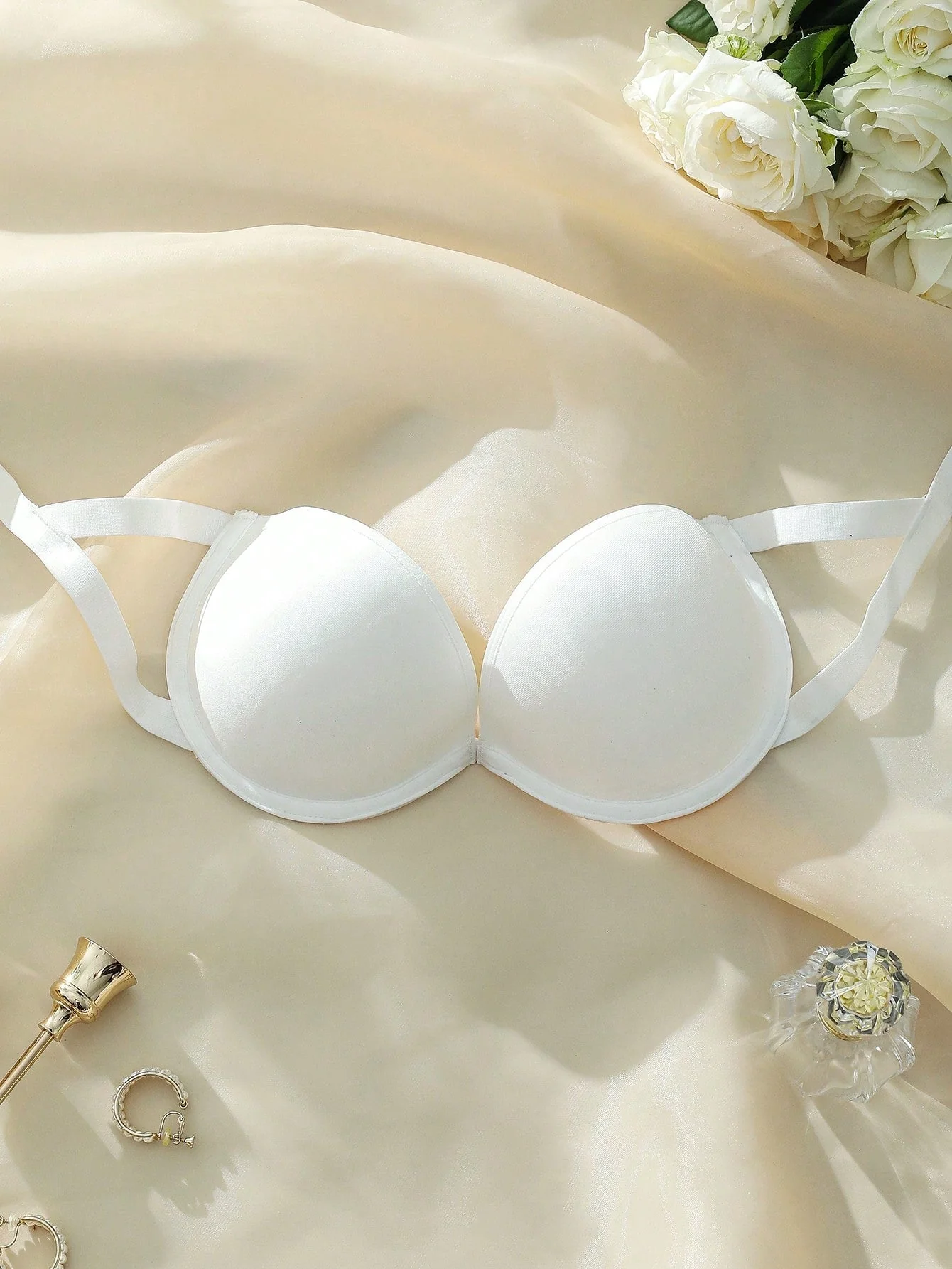 Solid Strapless Underwire Bra - Image 9