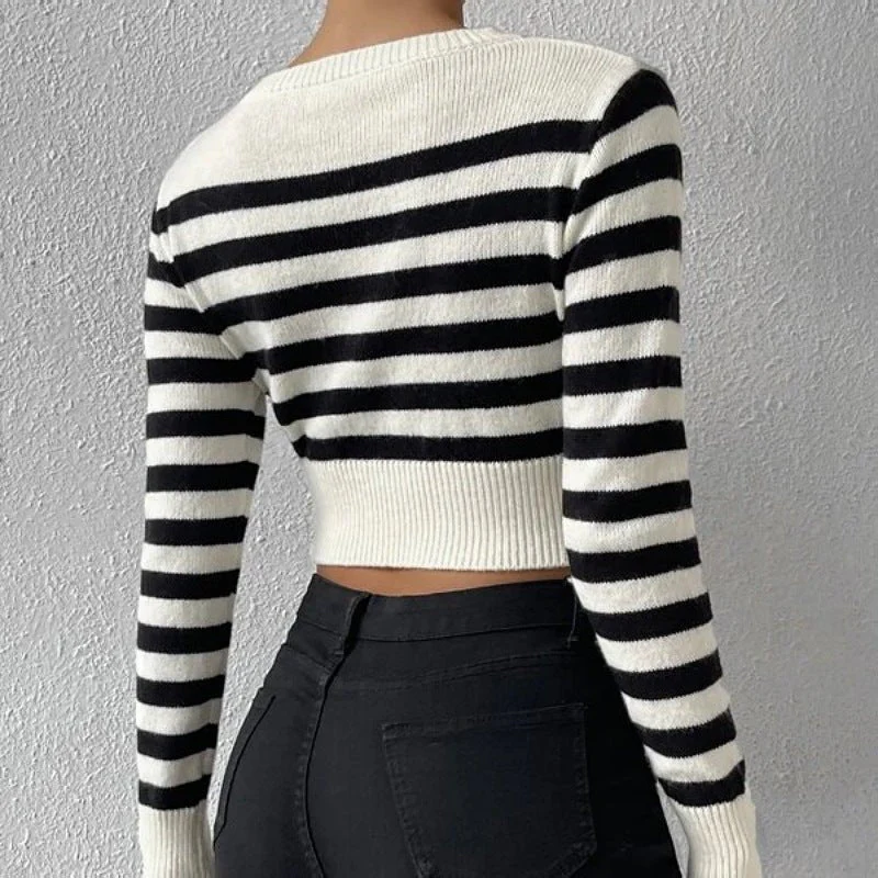 Striped short body outer wear knitted sweater FD - Image 3