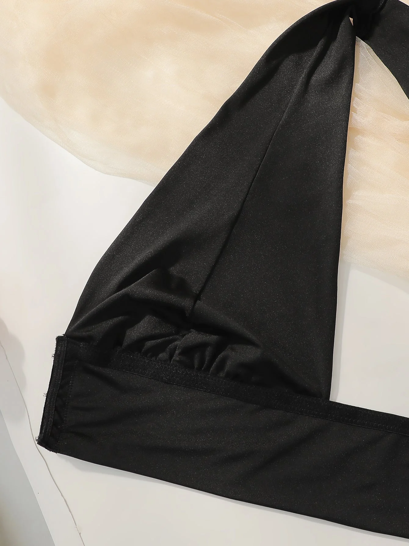 The Bold Reveal | Plus Size Halter Front-Closure Backless Bra - Image 8