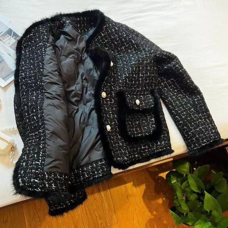 The Cozy Essential | Women's Padded Crew Neck Winter Jacket - Image 3