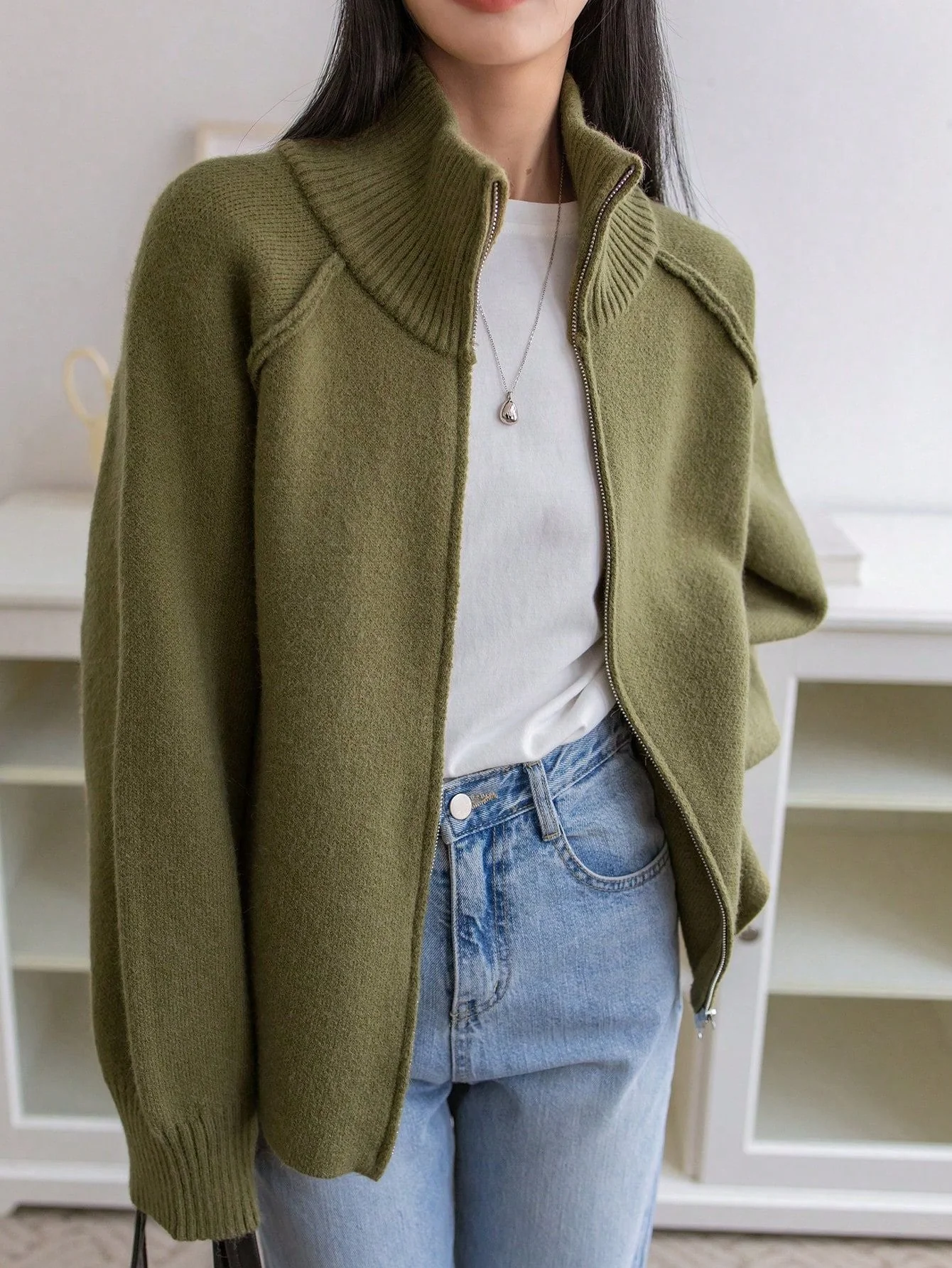 The Cozy Texture | Women's 3D Effect Wool Blend Stand Collar Cardigan - Image 6