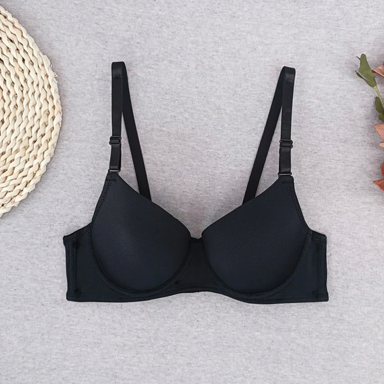 The Crimson Lift | Women's Lace Underwire Push-Up Bra - Image 3