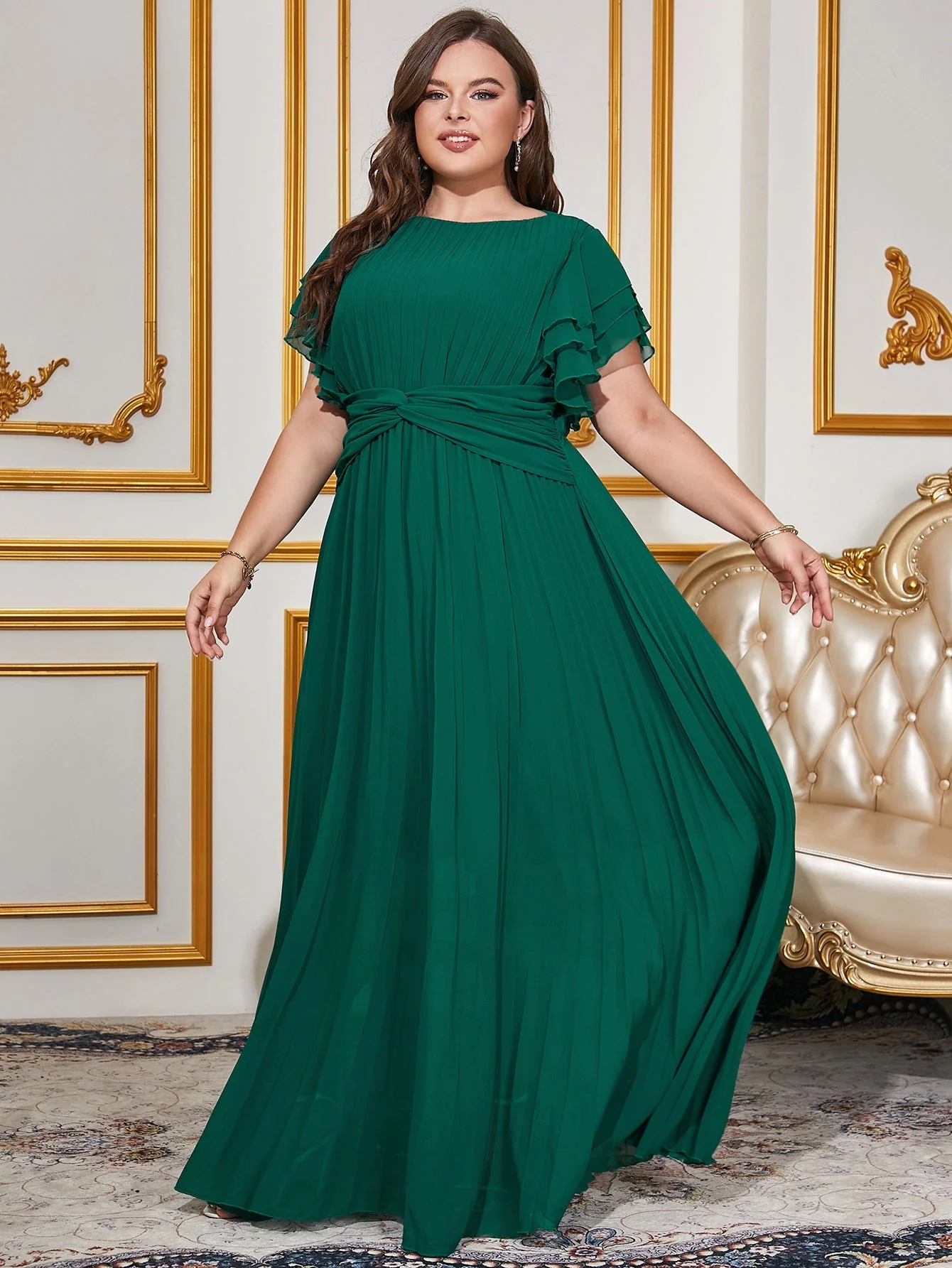 The Emerald Elegance | Women's Plus-Size Chiffon Pleated Long Dress