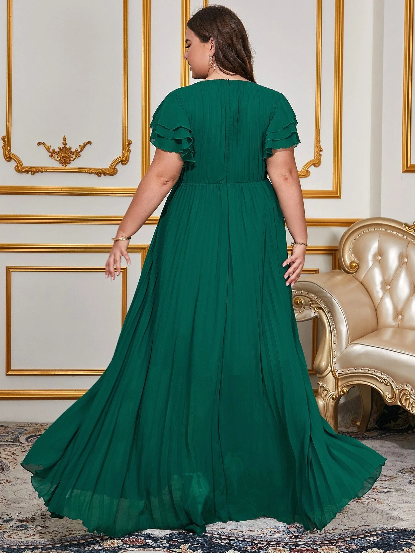 The Emerald Elegance | Women's Plus-Size Chiffon Pleated Long Dress - Image 6