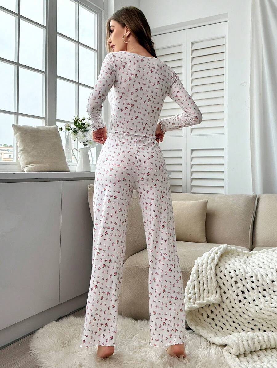 The Floral Cozy | V-Neck Long-Sleeve Floral Pajama Set - Image 14
