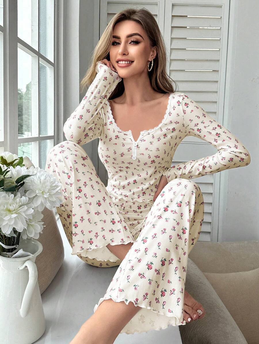 The Floral Cozy | V-Neck Long-Sleeve Floral Pajama Set - Image 3