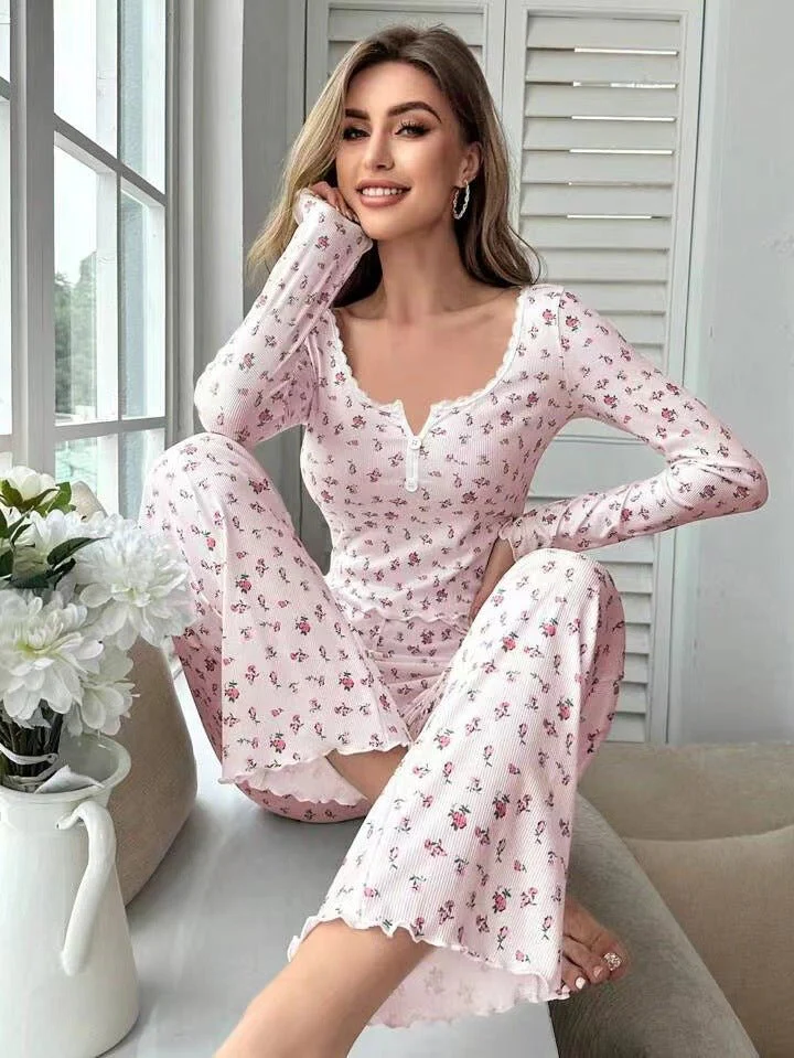 The Floral Cozy | V-Neck Long-Sleeve Floral Pajama Set - Image 4