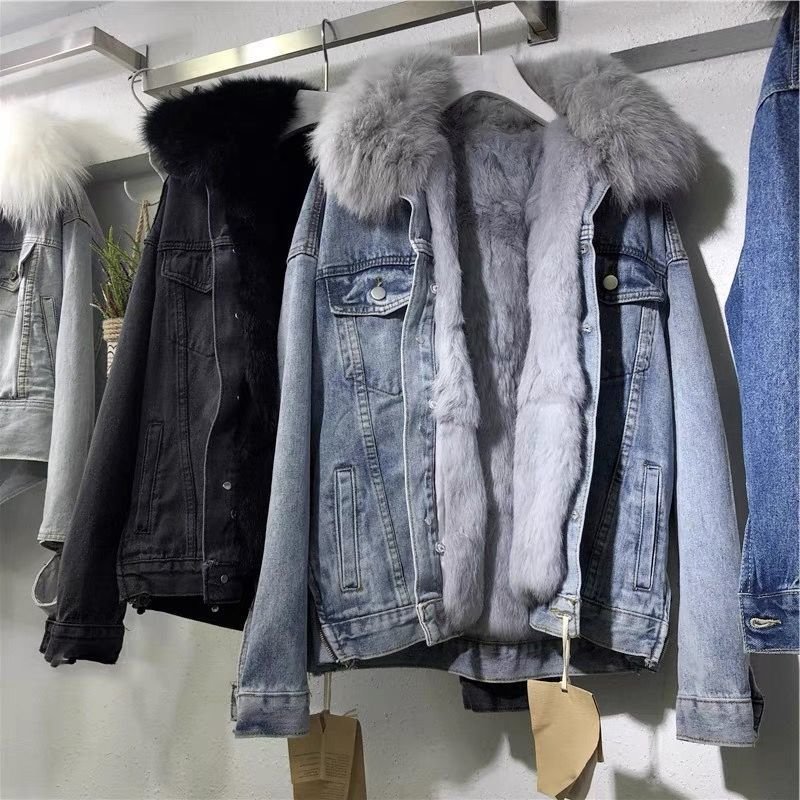 The Fur Accent Denim | Women's Big Fur Collar Loose Short Denim Jacket - Image 3