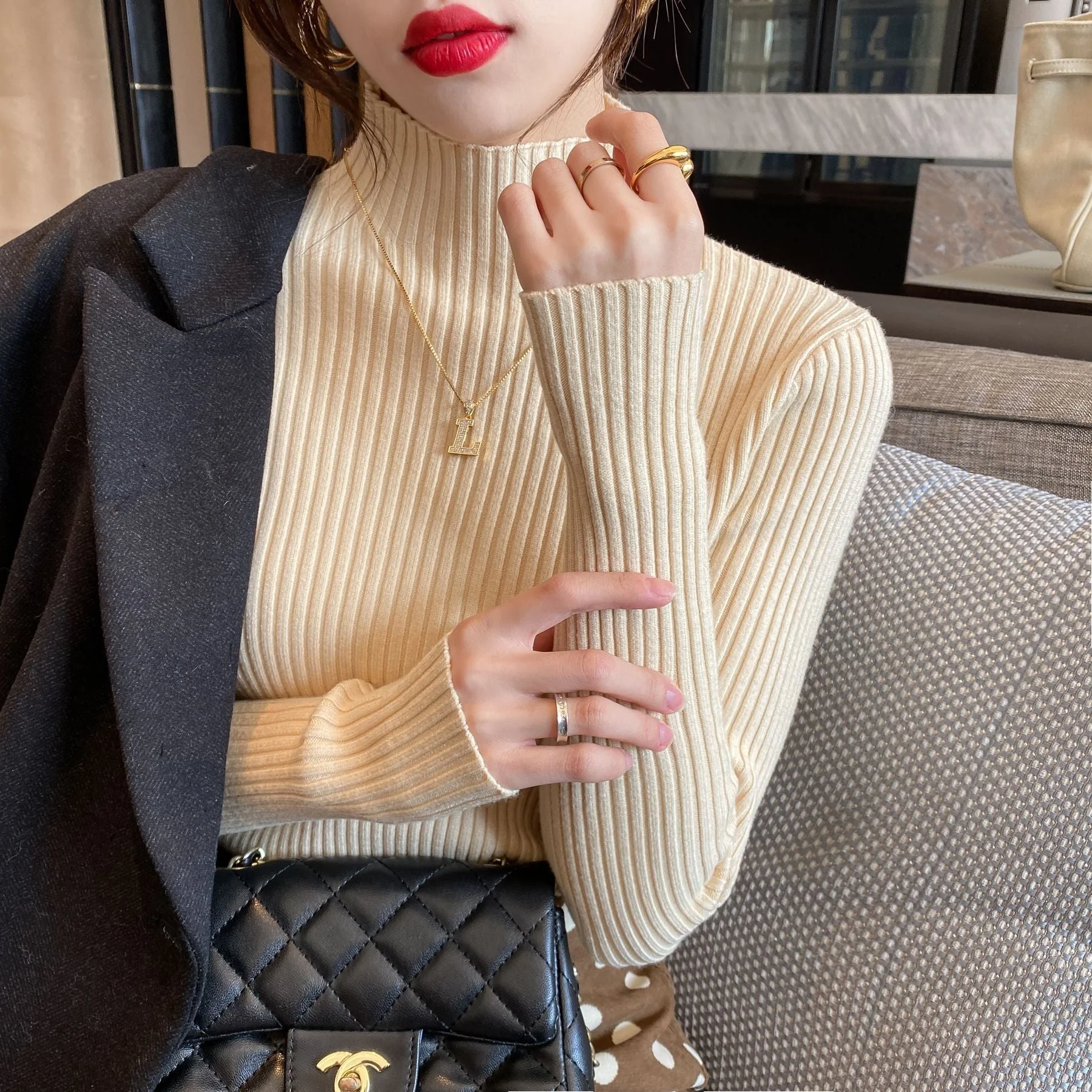 The Graceful Contour | Women's Slim-Fit Semi-Turtleneck Pullover Sweater