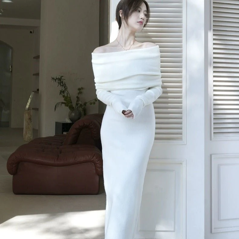 The Graceful Drape | Solid Color One-Shoulder Slim-Fit Extended Knit Pullover Dress - Image 2