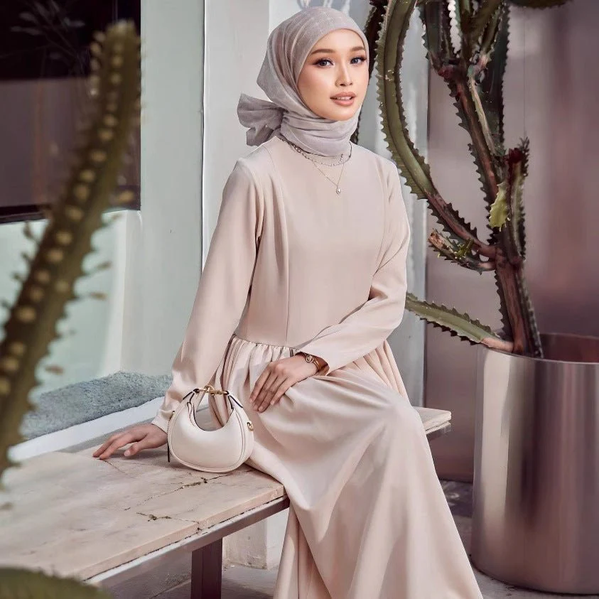 The Hepburn Grace | Solid Color Round-Neck Long-Sleeve A-Line Dress - Image 2
