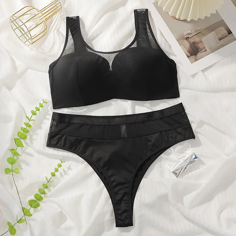 The Midnight Ensemble | Plus Size Black Underwire Lingerie Set - Image 3