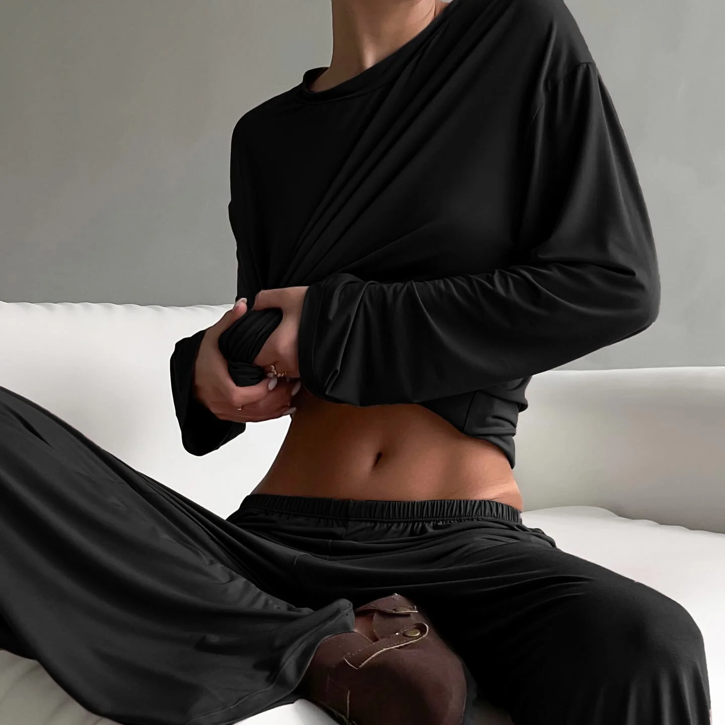 The Modal Comfort | Solid Color Round-Neck Long-Sleeve Top & Pants Pajama Set - Image 6