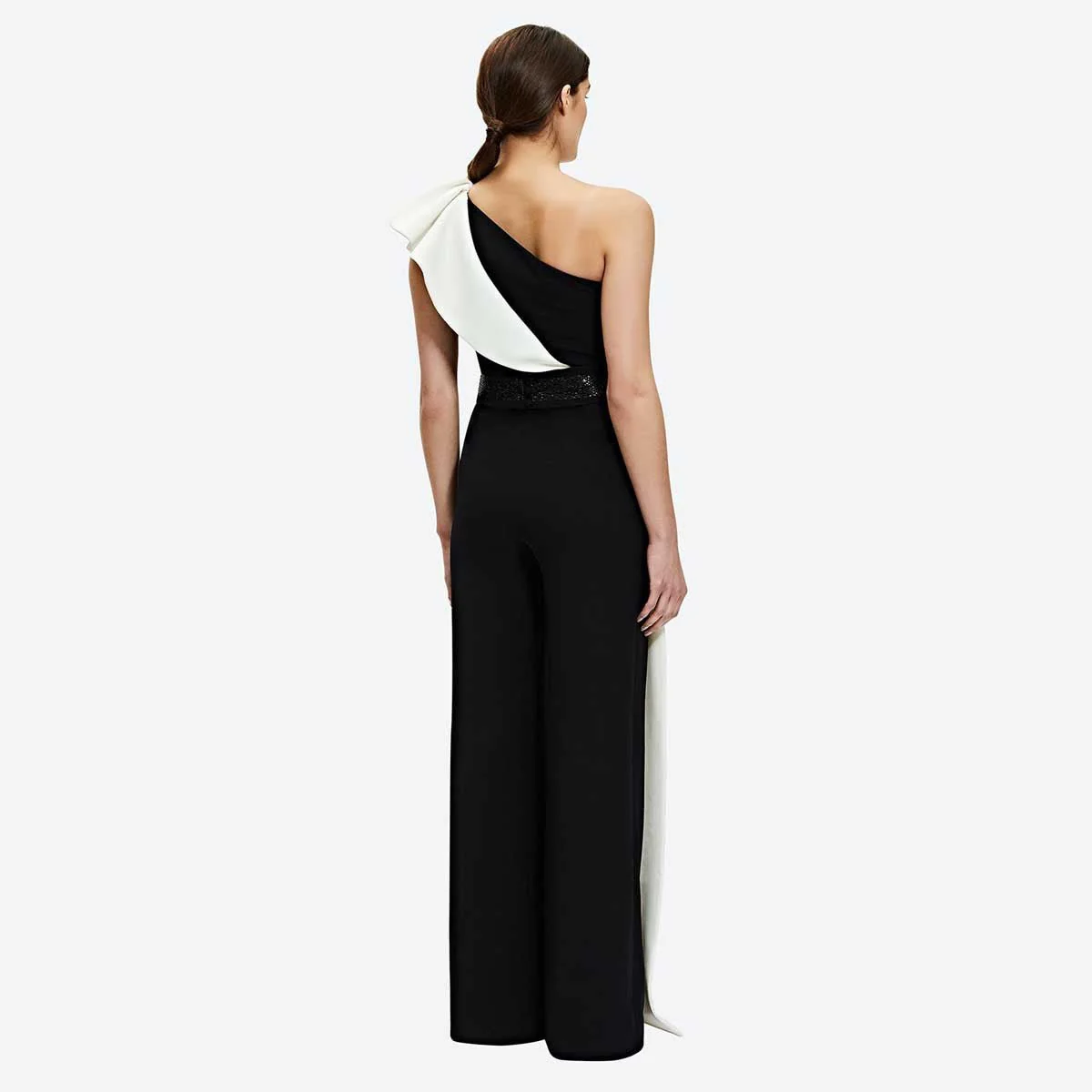 The Monochrome Muse | Black & White Contrast Sleeveless Slim-Fit Jumpsuit - Image 4