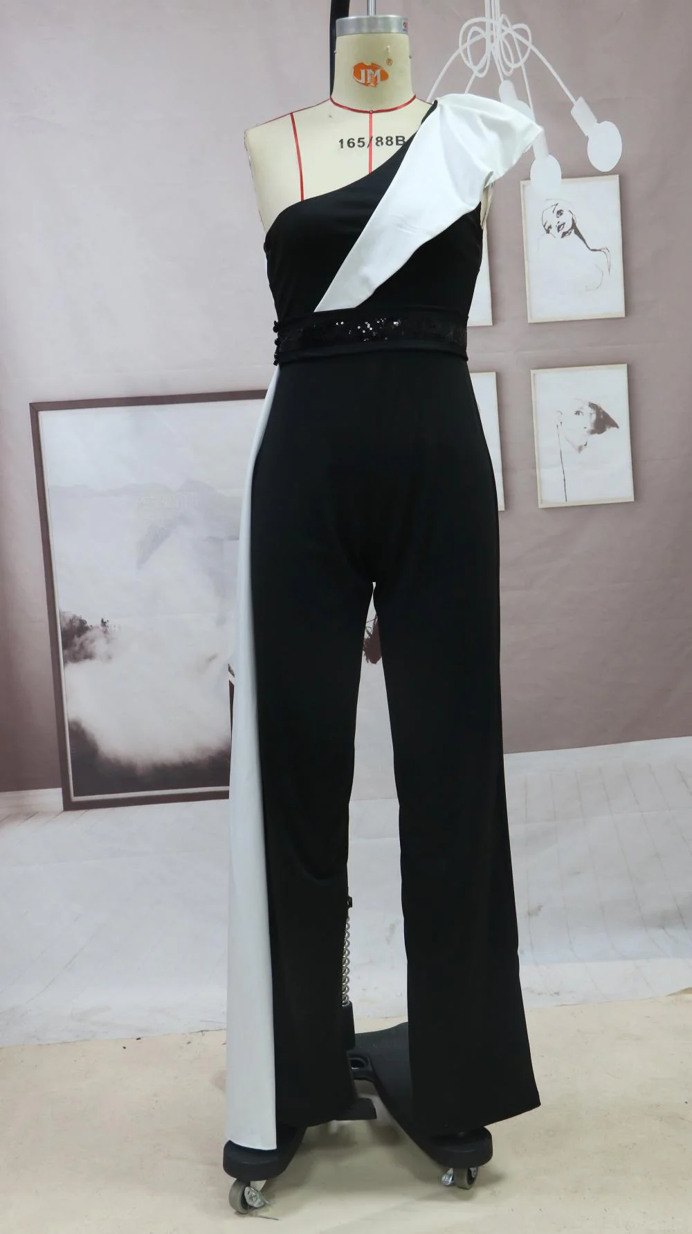 The Monochrome Muse | Black & White Contrast Sleeveless Slim-Fit Jumpsuit - Image 8