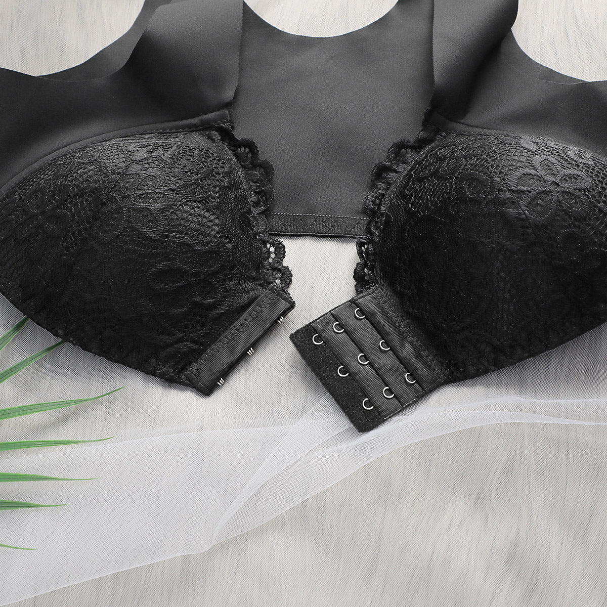 The Noir Lift | Women's Lace Front-Closure Push-Up Bra - Image 5