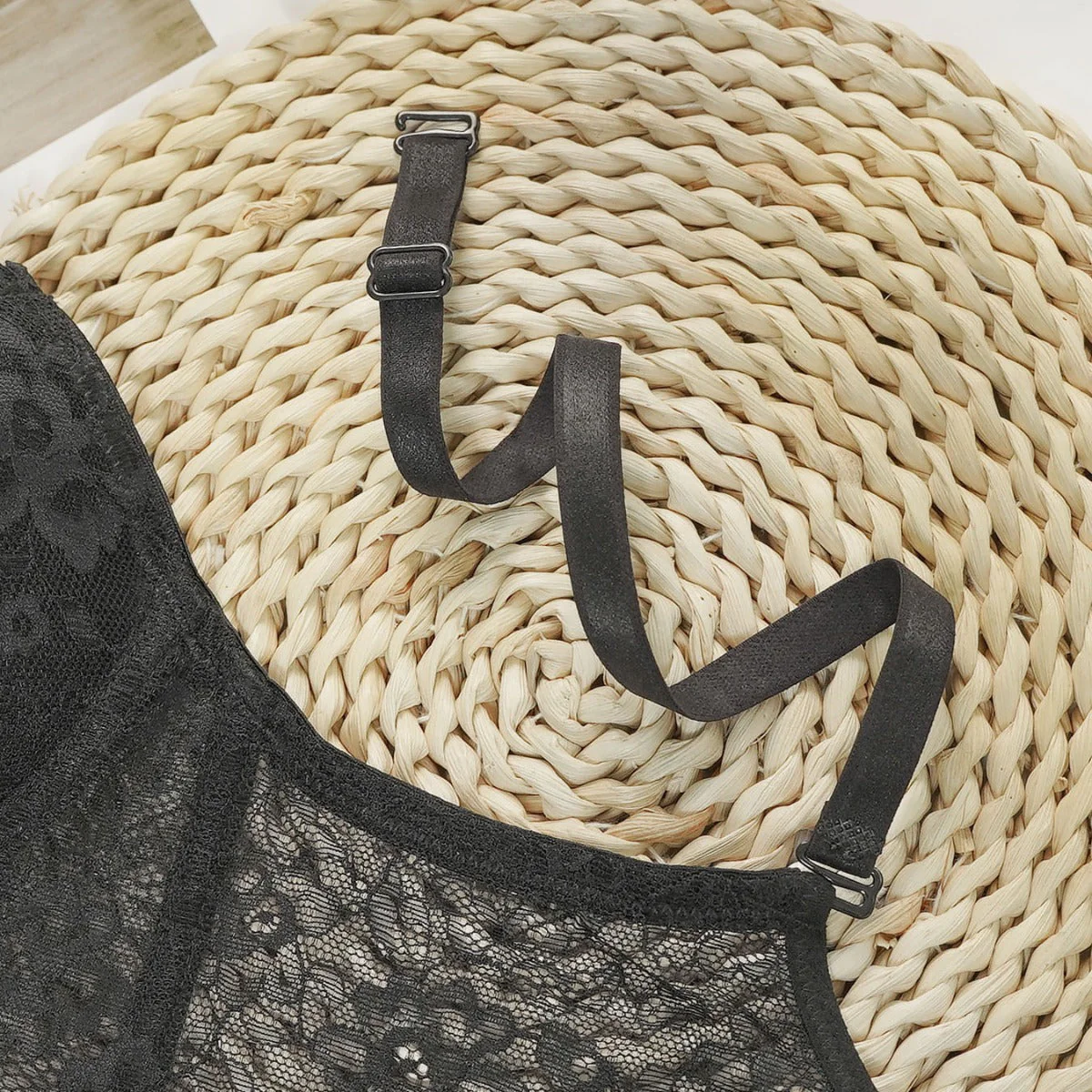 The Noir Lift | Women's Lace Underwire Push-Up Bra - Image 4