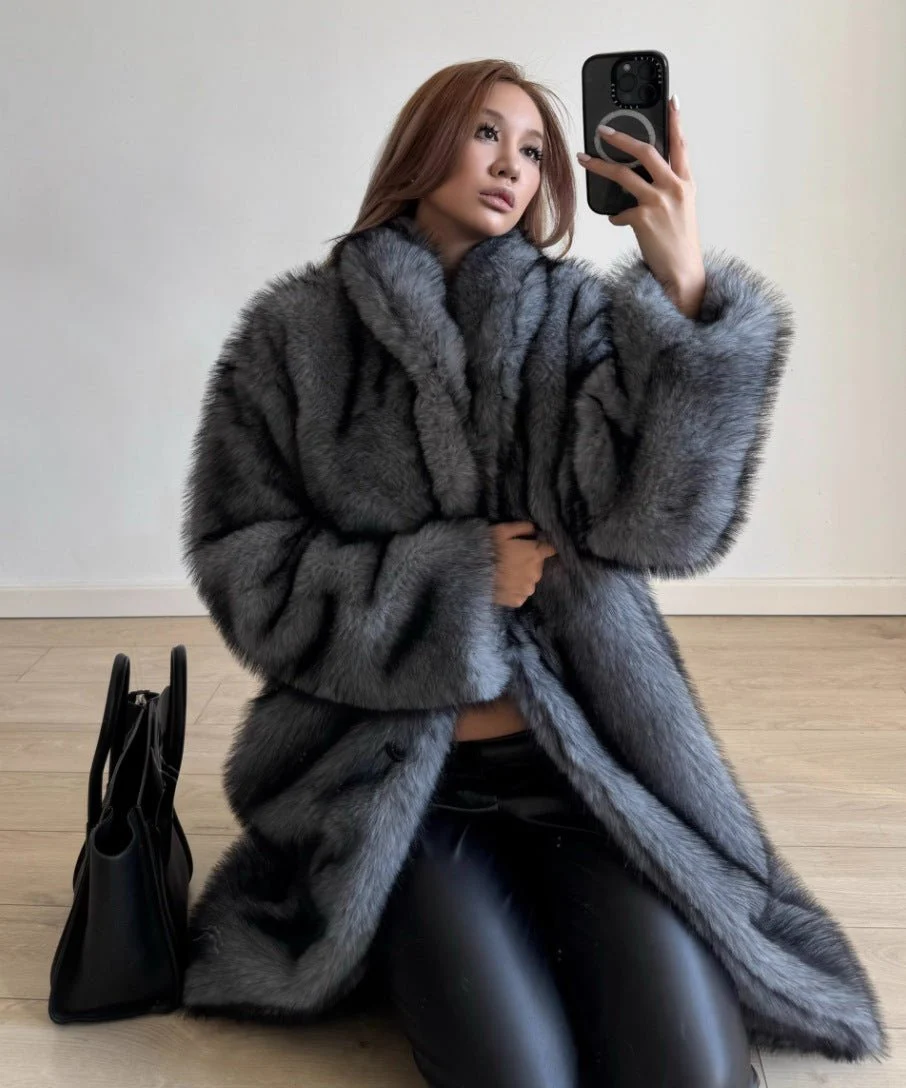 The Opulent Embrace | Women's Extended Faux Fur Coat - Image 9