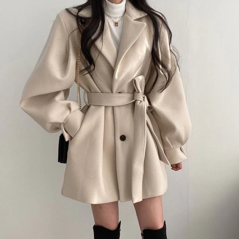 The Refined Bow | Women's Slim-Fit Lapel Wool Jacket FD - Image 4