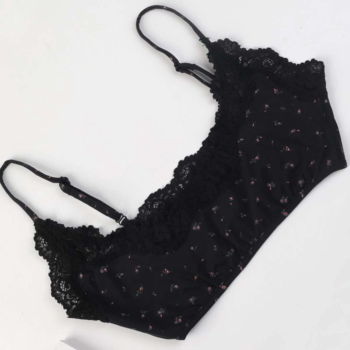 The Sculpt Scoop Bralette | Lace Body-Contouring Crop - Image 2
