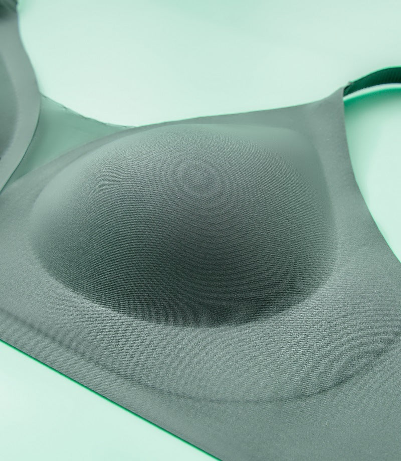 The Subtle Harmony | Seamless Mesh V-Neck Bra Set - Image 23