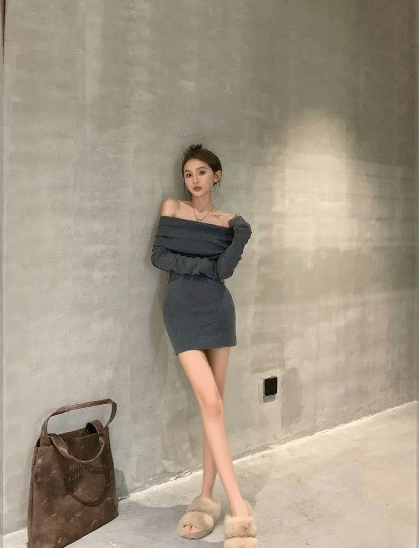 The Sultry Edge | Solid Color One-Shoulder Slim-Fit Knit Pullover Sweater  FD - Image 10
