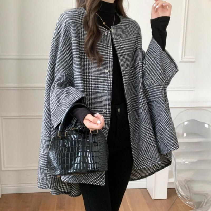 The Timeless Plaid | Women's Long Thick Wool Winter Coat - Image 6