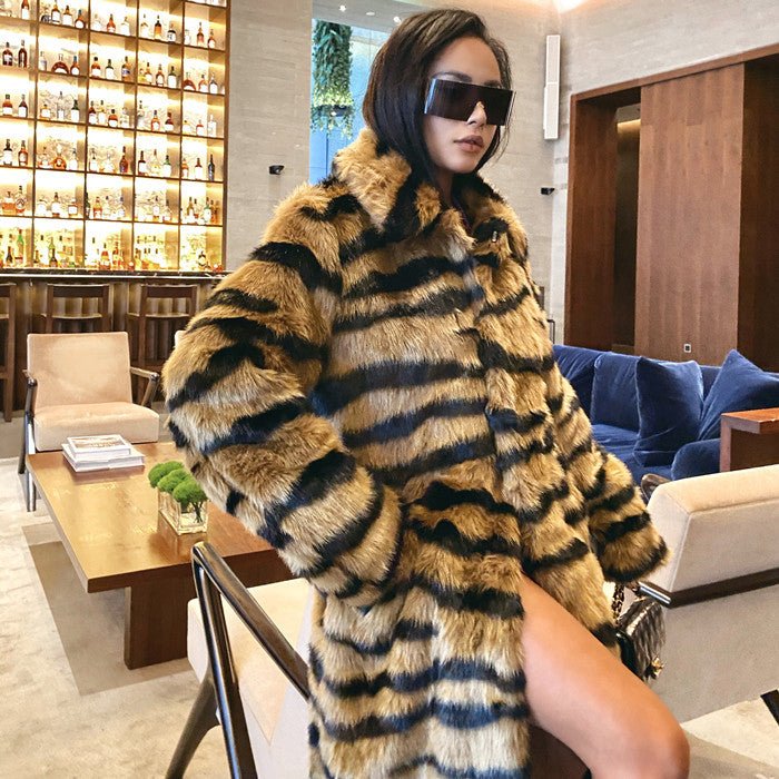 The Wild Sovereign | Imitation Tiger Pattern Extended Faux Fur Coat FD - Image 3