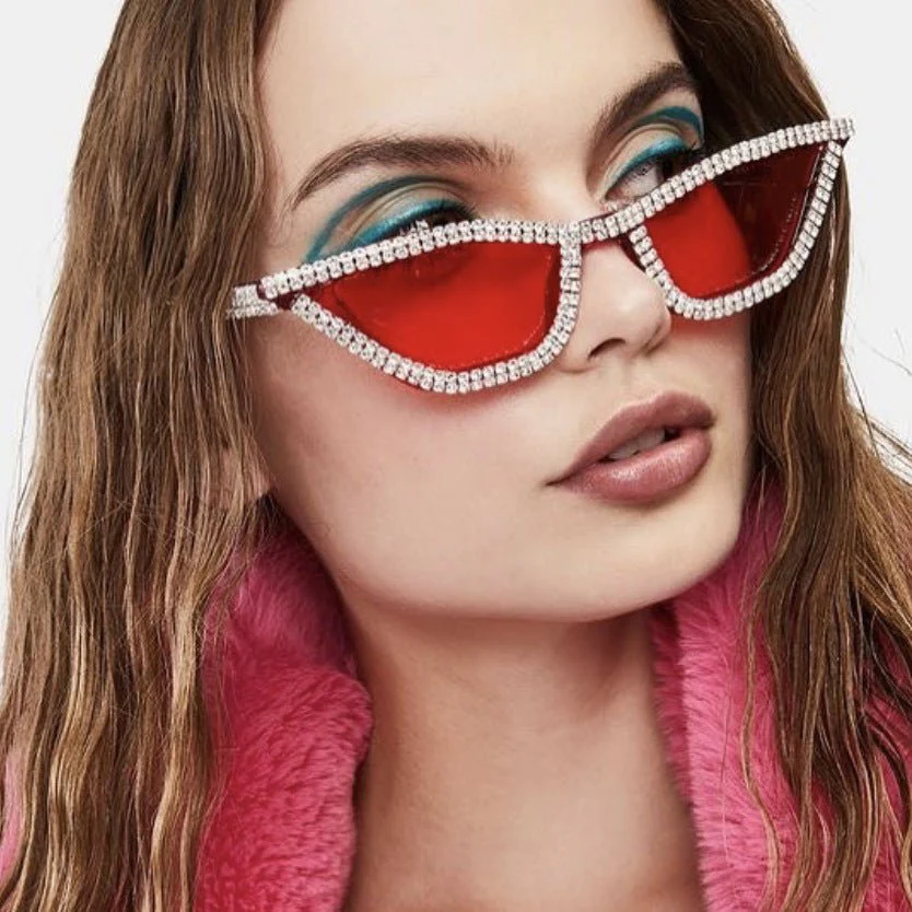 Triangular cat-eye diamond sunglasses – UV400 Full Frame Fashion Shades