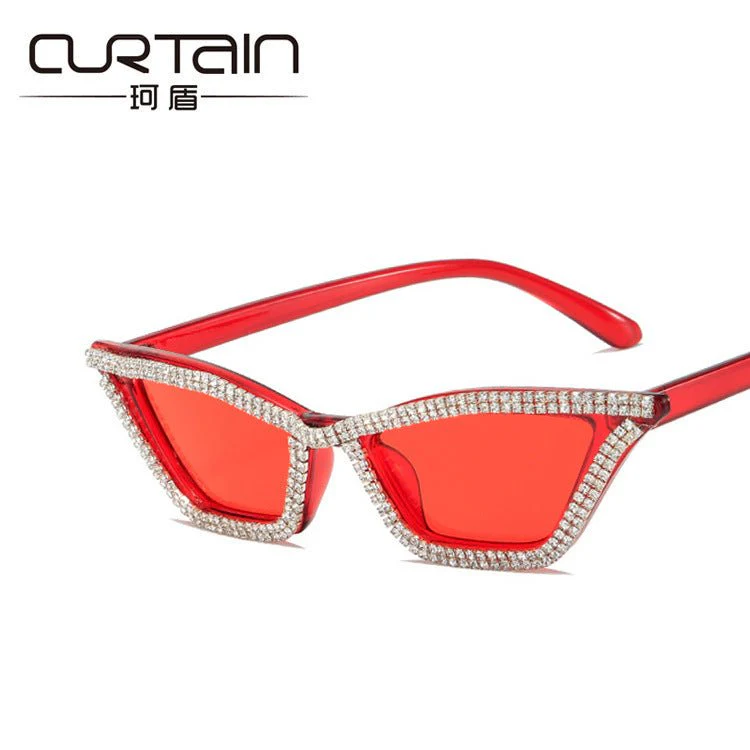 Triangular cat-eye diamond sunglasses – UV400 Full Frame Fashion Shades - Image 12