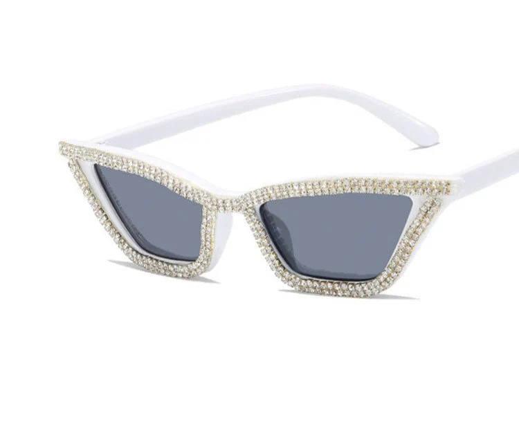 Triangular cat-eye diamond sunglasses – UV400 Full Frame Fashion Shades - Image 7