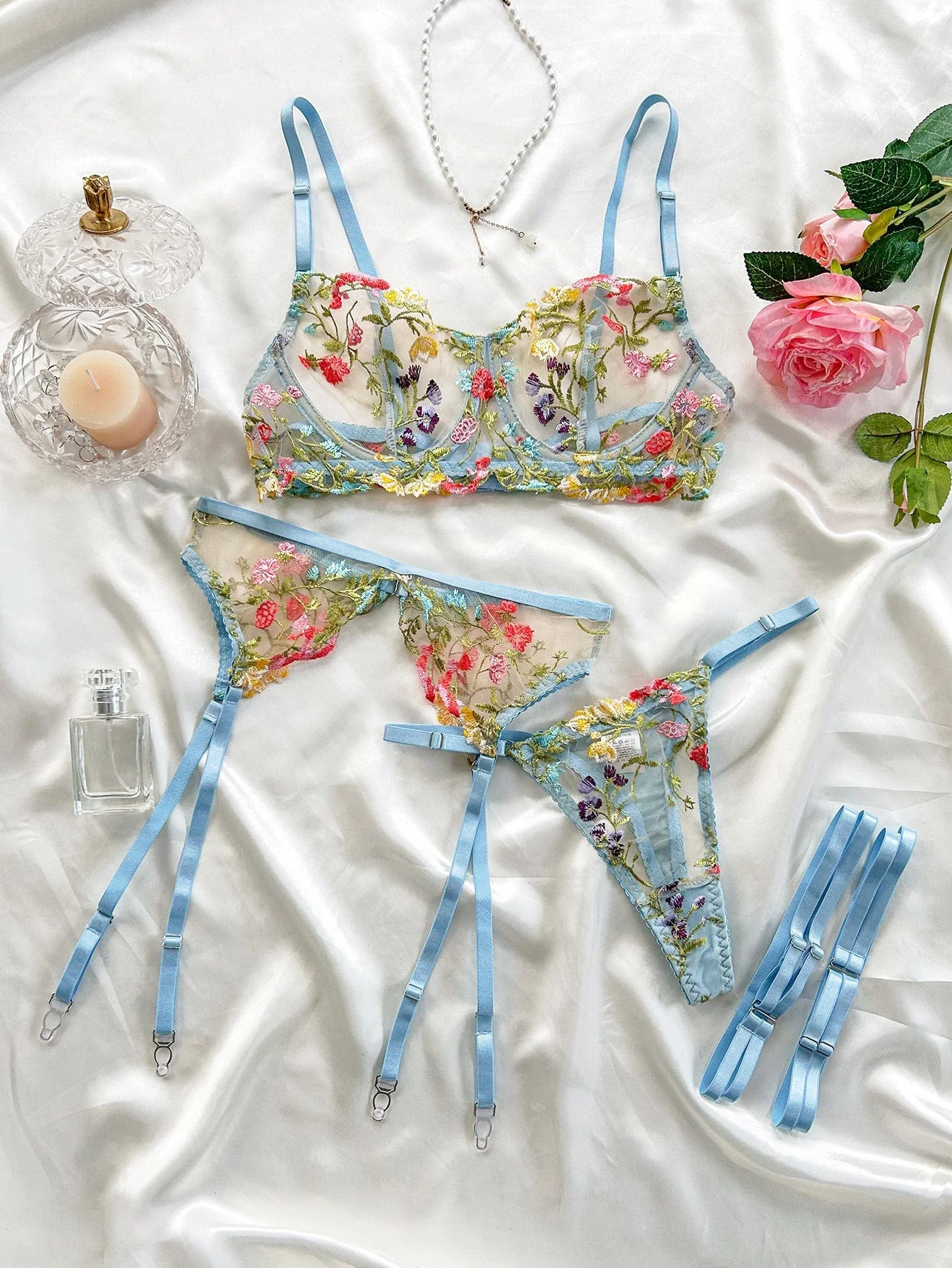 Underwear sxy high-end embroidery multi-colored small floral four-piece set FD - Image 9