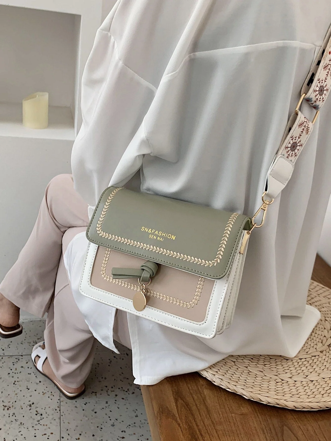 Versatile new crossbody bag - Image 9