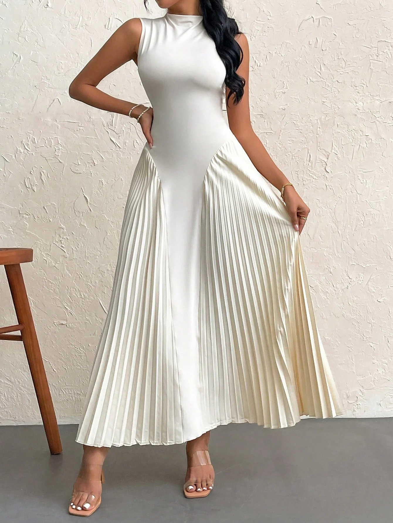 Women Elegant Pleated Tight-Fitting A-Line Dress - Image 5