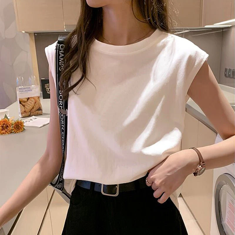 Women Loose Round Neck Sleeveless Top - Image 15