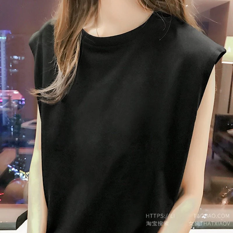 Women Loose Round Neck Sleeveless Top - Image 21
